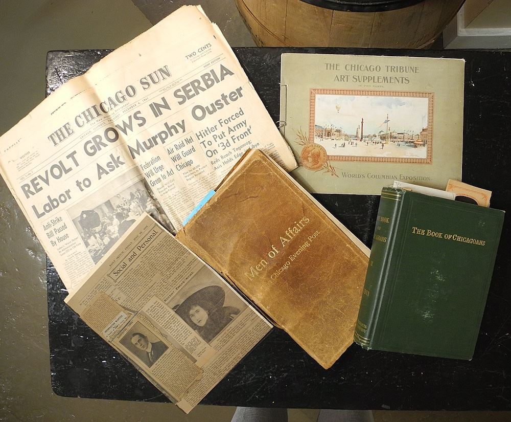 Items Relating to William Grace & Chicago: Original Plate for Men of Affairs/Chicago Sun Tin Ty (1 of 9)