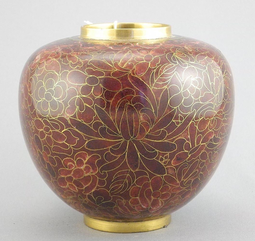 Fuschia Ground Cloisonne Vase, 4 1/4"h.: Fuschia Ground Cloisonne Vase, 4 1/4"h.