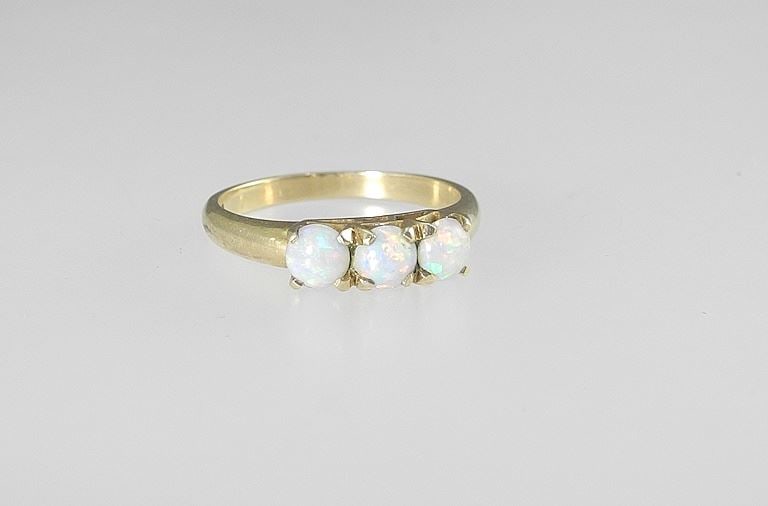 10K (marked) Yellow Gold & Opal Ring, Size 6, 2.2g. (1 of 3)