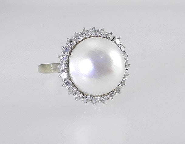 Mabe Pearl & Diamond Ring in Unmarked  Setting, Size 9 1/2, 10.7g (1 of 4)