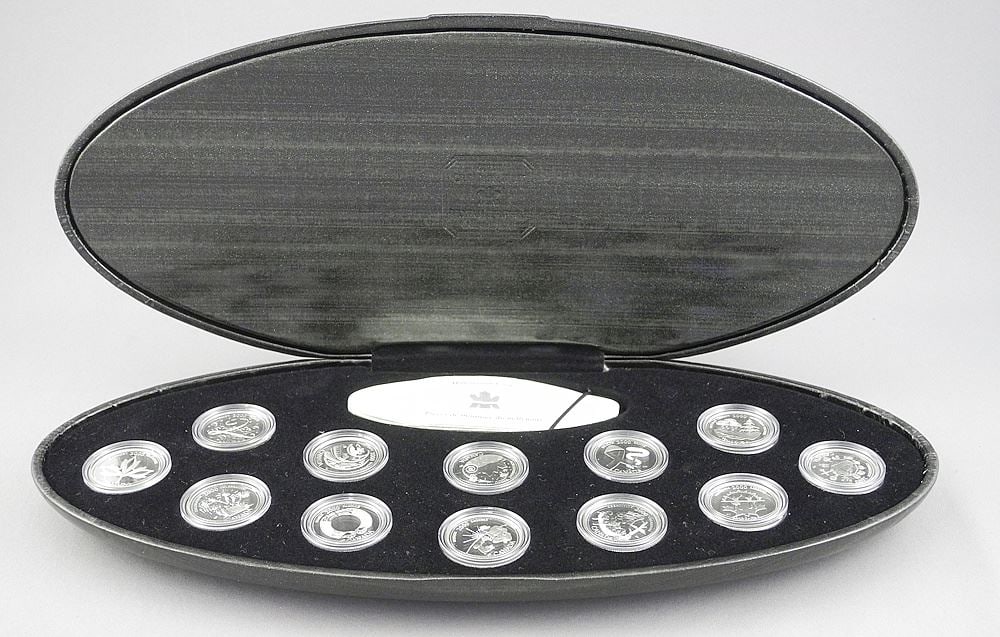 Canadian Mint Millenium 2000 Sterling Silver Coin Set with Original Box. (1 of 4)