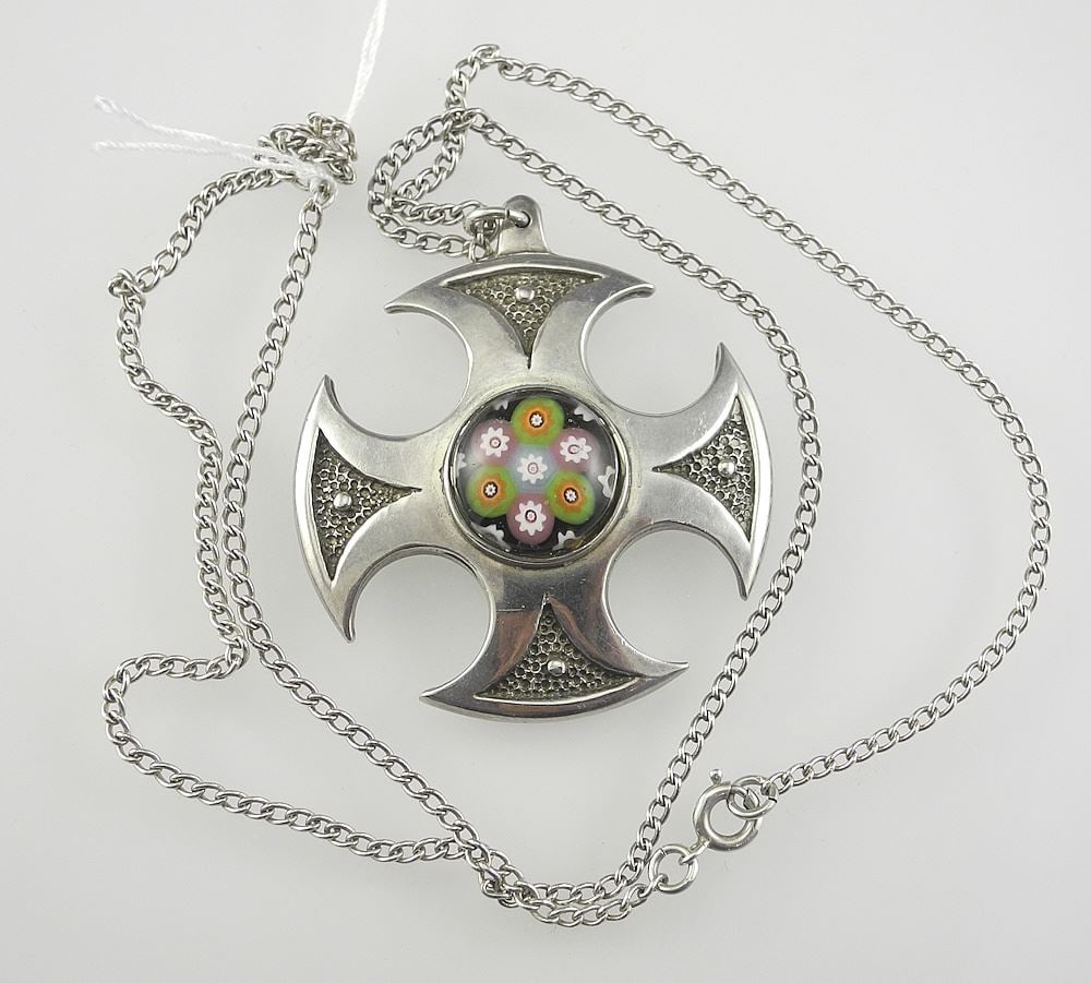 Caithness Jewelry Hallmarked Silver & Mille Fiore Brooch: CJ/Edinburgh/ 1973/74 on Sterling Chain,: Caithness Jewelry Hallmarked Silver & Mille Fiore Brooch: CJ/Edinburgh/ 1973/74 on Sterling Chain,