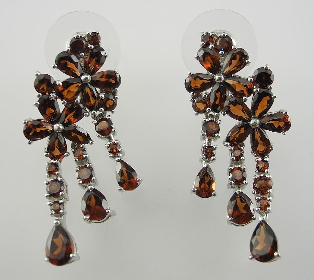 Pair of Sterling Silver (marked 925) & Garnet Daisy Droplet Cocktail Earrings, 1 1/2"h, 8.2g.: Pair of Sterling Silver (marked 925) & Garnet Daisy Droplet Cocktail Earrings, 1 1/2"h, 8.2g.