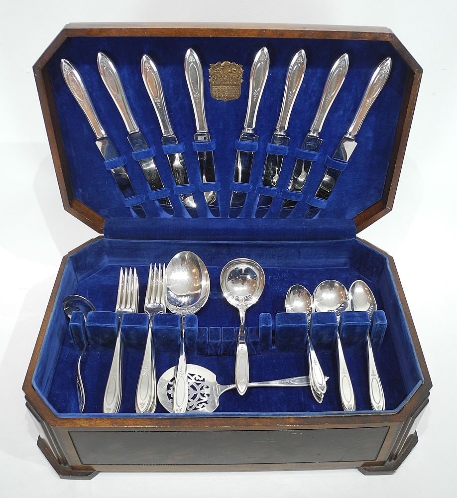 Canteen of Community Plate Flatware. (1 of 5)