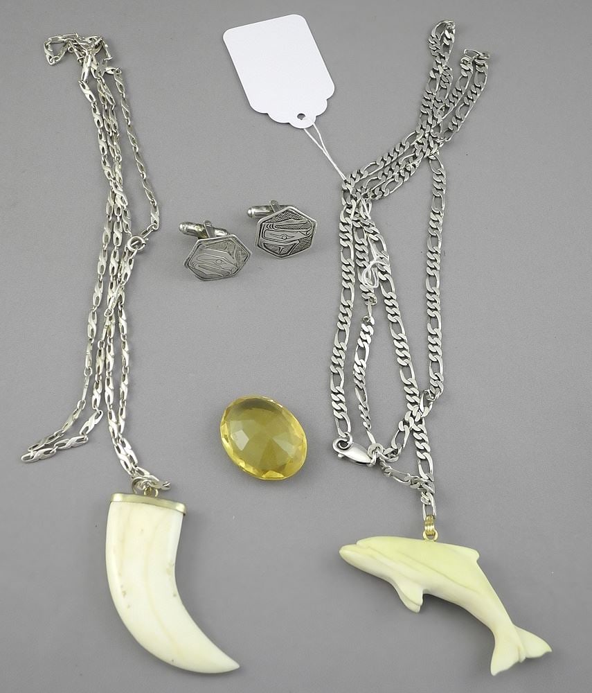 Group of Jewelry Items Including Citrine, Cufflinks, Silver Chains, & Pendants, NO EXPORT. (1 of 2)