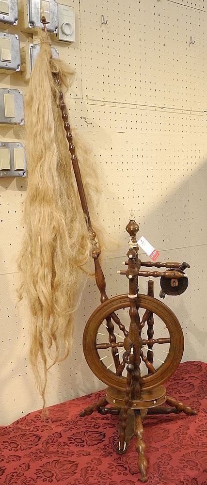 Antique Spinning Wheel, 47"h, NO EXPORT. (1 of 4)