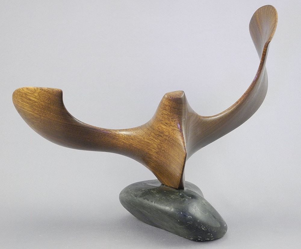 Sculpture signed R.(Robert) Dow Reid , 6 7/8 x 8 3/4 x 5 1/4".: Sculpture signed R.(Robert) Dow Reid , 6 7/8 x 8 3/4 x 5 1/4".
