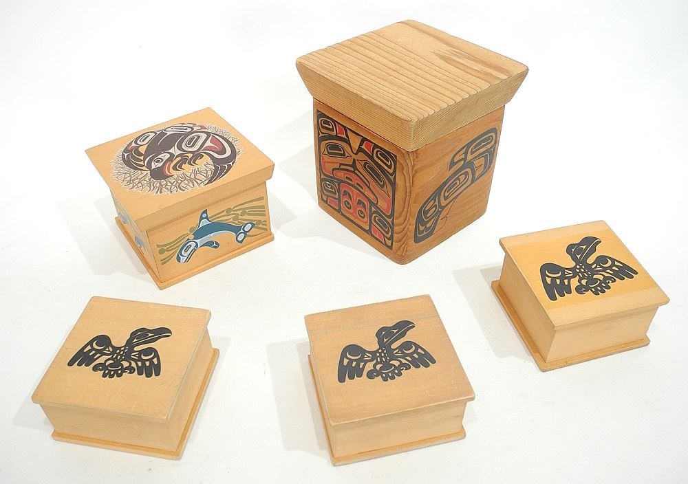 Collection of Commercial Bentwood- Style Boxes, Largest 5 1/4"h. (1 of 3)