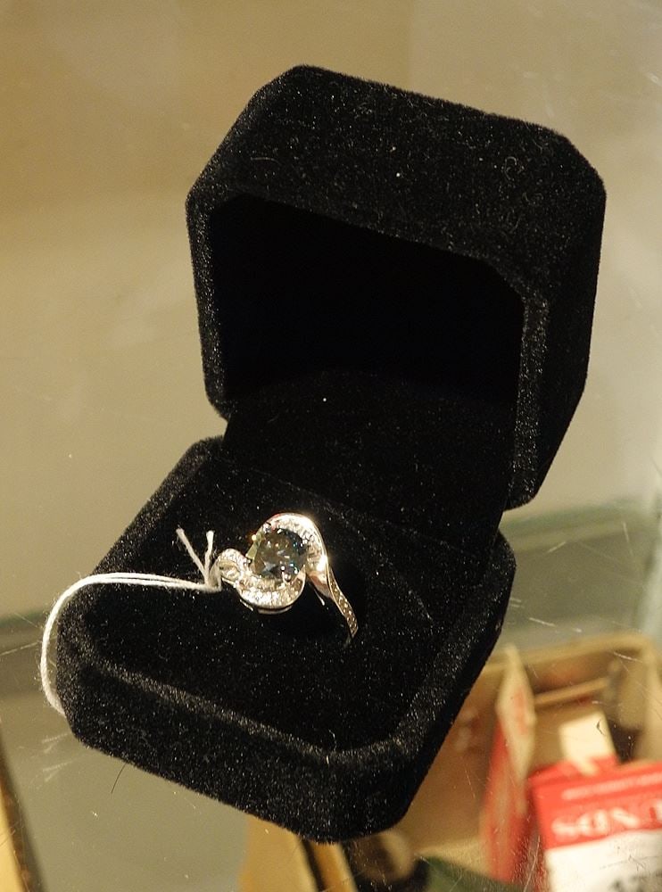 2ct Turquoise Moissanite Swirl Ring, Sterling Silver with White Gold Overlay, Size 7, 4.2g.: 2ct Turquoise Moissanite Swirl Ring, Sterling Silver with White Gold Overlay, Size 7, 4.2g.
