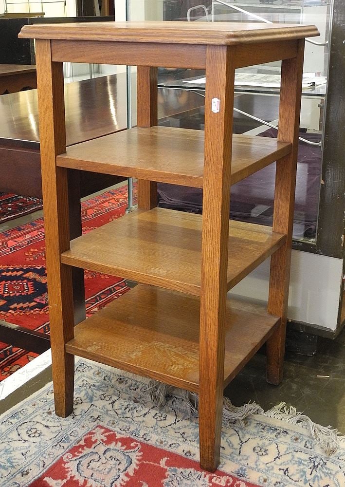 Oak Typists Table, 30 1/4"h.: Oak Typists Table, 30 1/4"h.