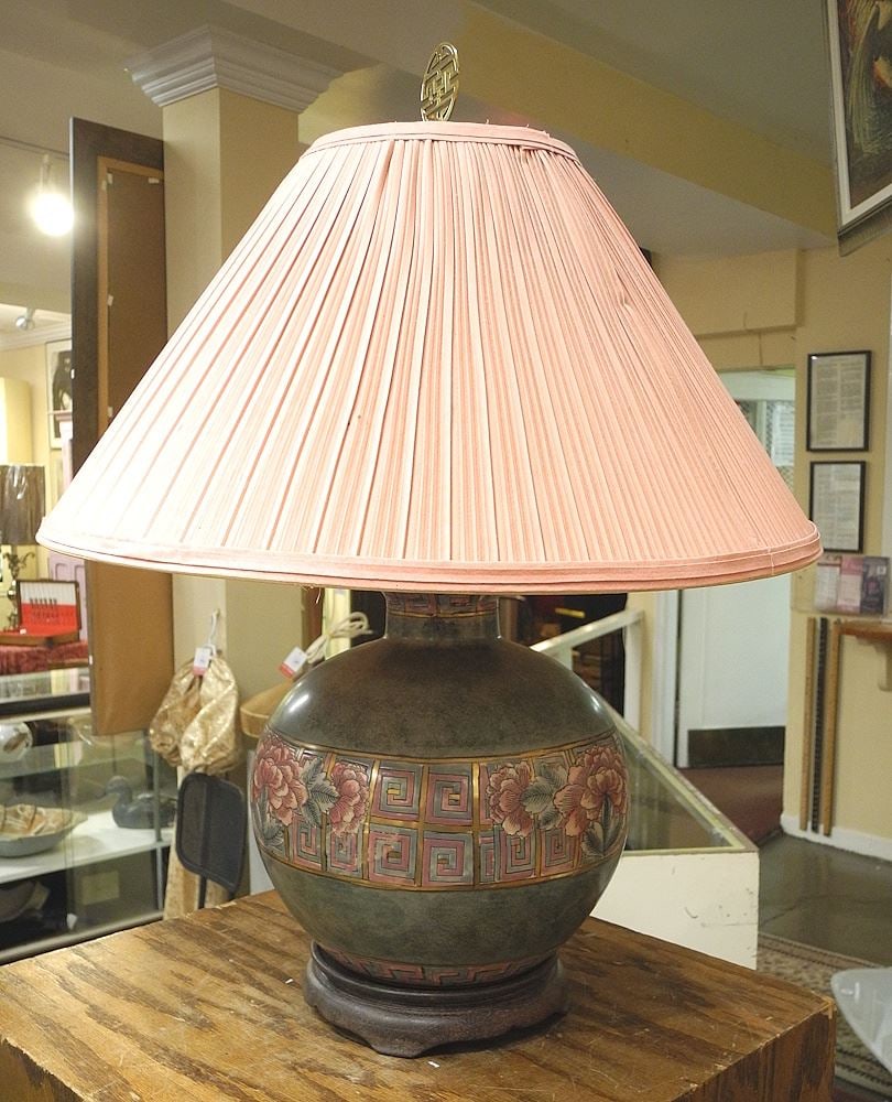 Ceramic Table Lamp with Floral Fretwork Band, TH 25 1/2".: Ceramic Table Lamp with Floral Fretwork Band, TH 25 1/2".