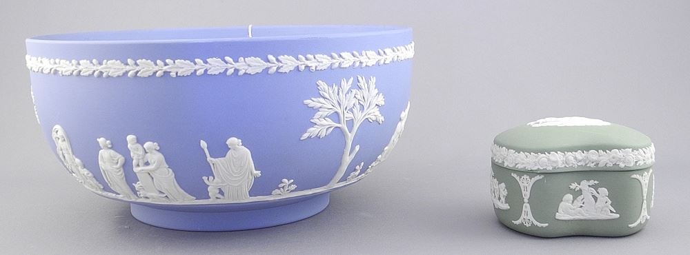 Wedgwood Blue Jasper Ware Bowl (8" diameter) & Sage Box.: Wedgwood Blue Jasper Ware Bowl (8" diameter) & Sage Box.