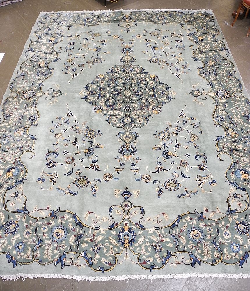Kashan Carpet Approximately 9'5" x 12'10". (1362): Kashan Carpet Approximately 9'5" x 12'10". (1362)