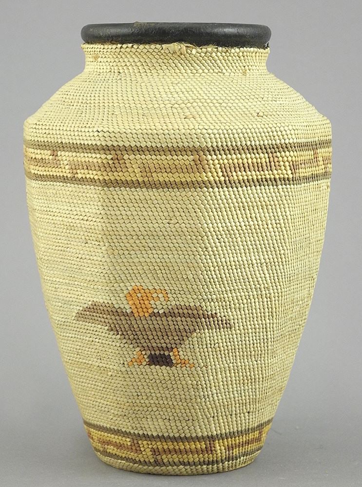 Nuu-Chah-Nulth Basketry Wrapped Octagonal Jar, 5 5/8"h.: Nuu-Chah-Nulth Basketry Wrapped Octagonal Jar, 5 5/8"h.