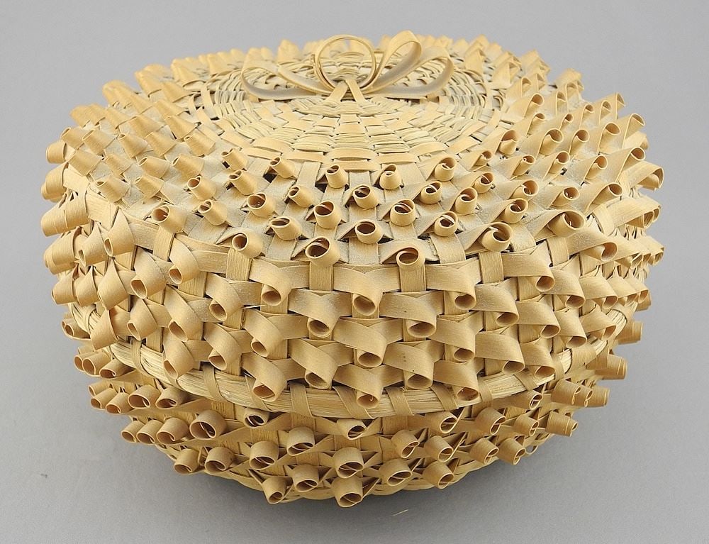 Mi'Kmaq Covered Basket, 5 x 7 1/2" Diameter. (1 of 3)