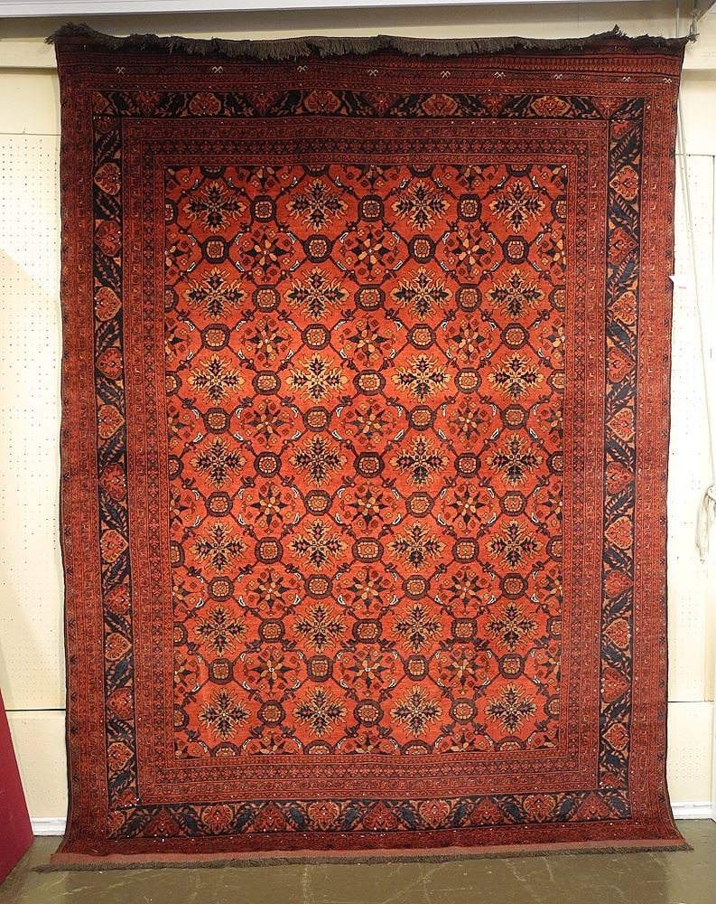 Vintage Hand Knotted Persian Carpet Approximately 10' x 7'.: Vintage Hand Knotted Persian Carpet Approximately 10' x 7'.