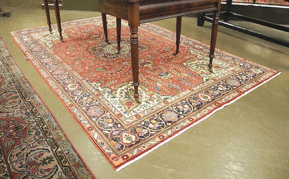 Hand Knotted Tabriz Carpet Approximately 6'5" x 9'10". (1 of 4)