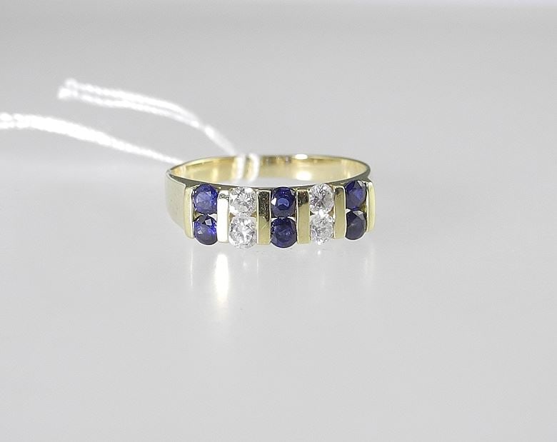 14K (marked 585) Gold Diamond & Sapphire Ring, Size 5, 1.8g.: 14K (marked 585) Gold Diamond & Sapphire Ring, Size 5, 1.8g.