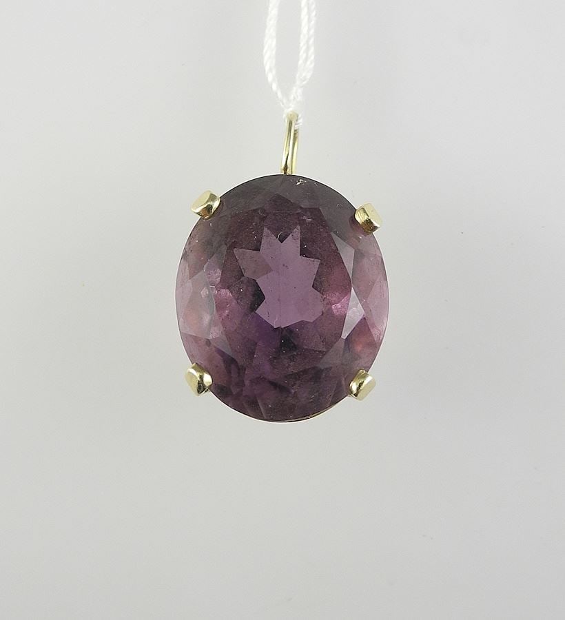 14K (tested) Gold & Amethyst Pendant , 3/4"h, 6.3g.: 14K (tested) Gold & Amethyst Pendant , 3/4"h, 6.3g.