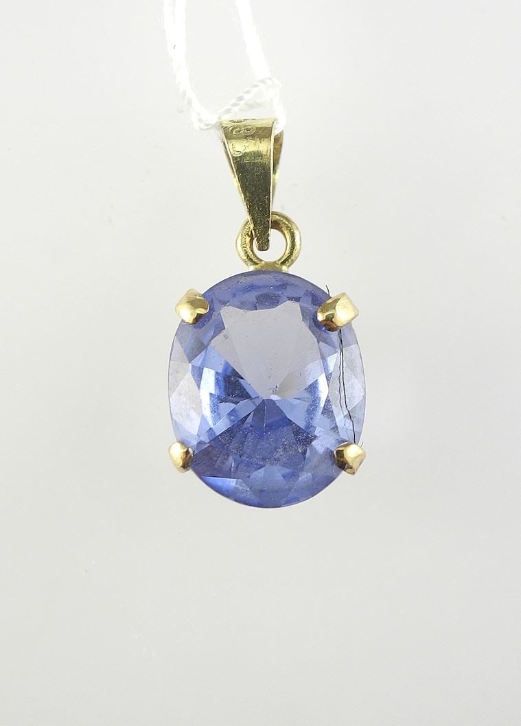 14K (marked) Gold & Blue Topaz Pendant, 15mm h, 2.1g.: 14K (marked) Gold & Blue Topaz Pendant, 15mm h, 2.1g.