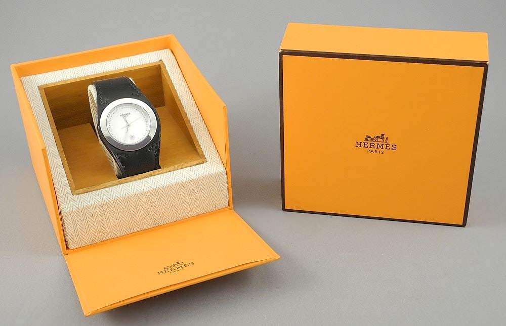 Hermes GM Harnais Watch with Box. (1 of 8)