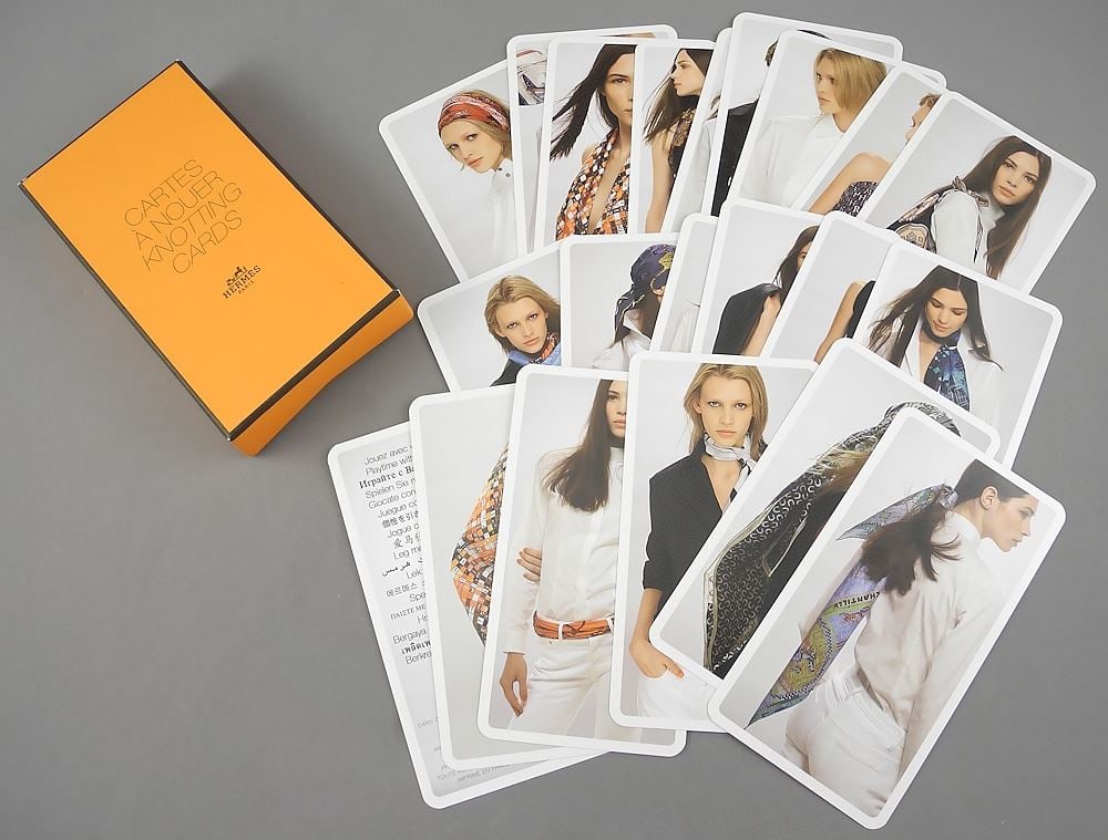 Hermes Boxed Scarf Knot Instructions (1 of 3)