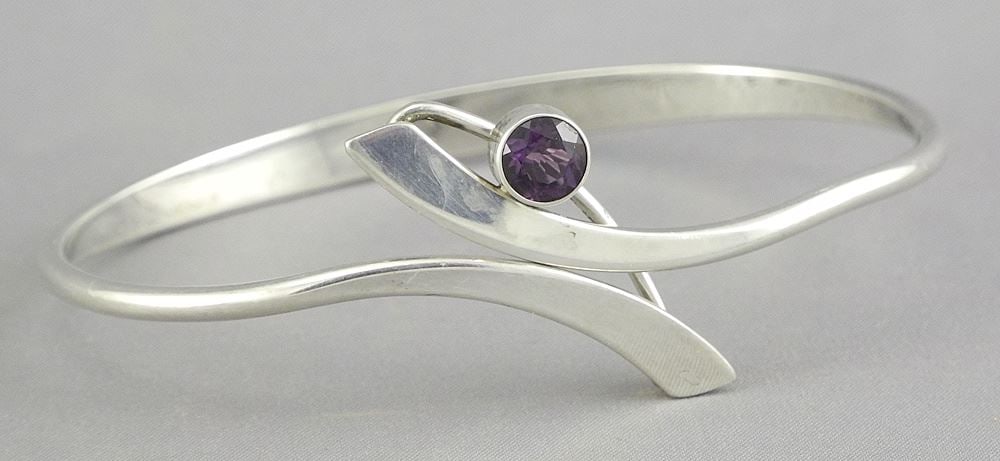 Sterling Silver (marked) Swing Bracelet signed Ed Levin, 2 5/8"w, 12.1g. (1 of 3)