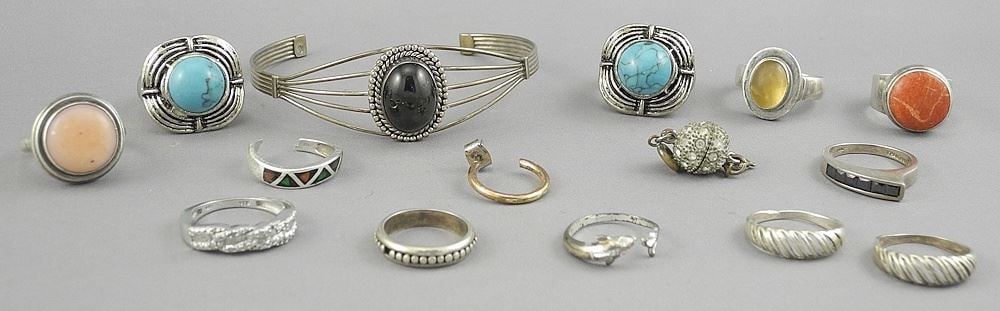 Collection of Various Marked Rings: 925/Unmarked/ TW 81g.: Collection of Various Marked Rings: 925/Unmarked/ TW 81g.