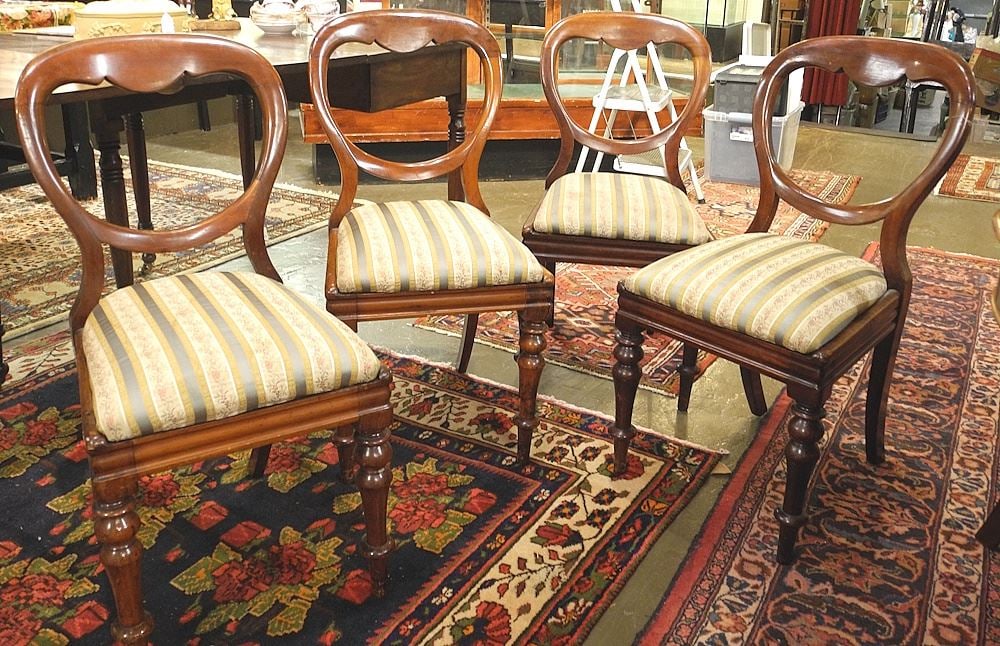 Four Victorian Mahogany Balloon Back Dining Chairs. (1 of 3)