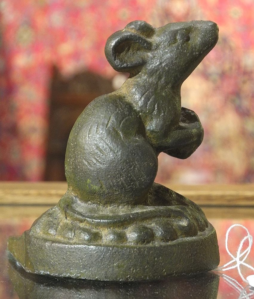 19th C. Cast Iron "Mouse" Doorstop, 3 1/8"h. (1 of 2)