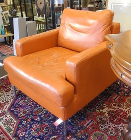 Interesting and unusual items define this auction. From Decorative Bowls to beveled mirrors, Nouveau to Deco. You'll always find that one of a kind piece here.