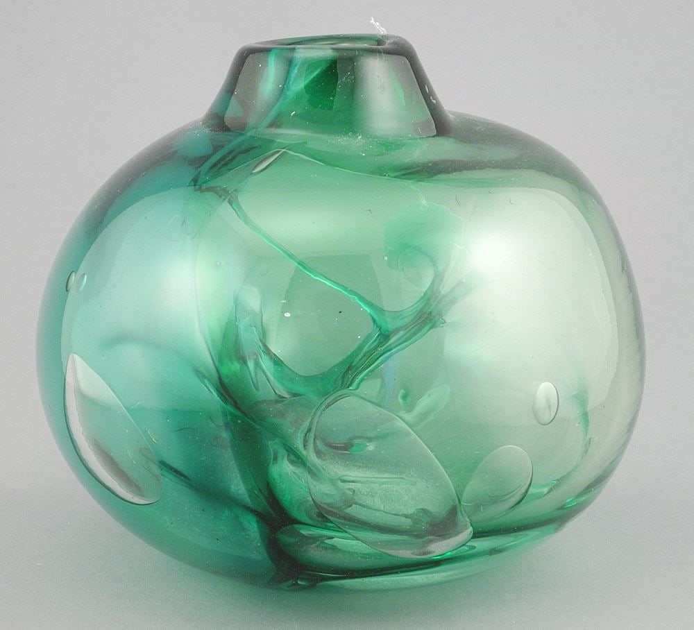 Green Studio Glass Vase signed Indistinctly, 6"h.: Green Studio Glass Vase signed Indistinctly, 6"h.