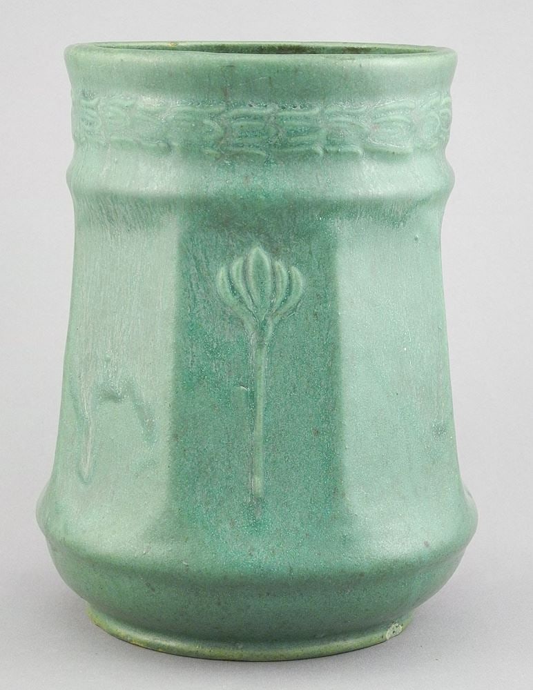 Zanesville Stoneware Company Pottery Vase, 7 1/8"h.: Zanesville Stoneware Company Pottery Vase, 7 1/8"h.