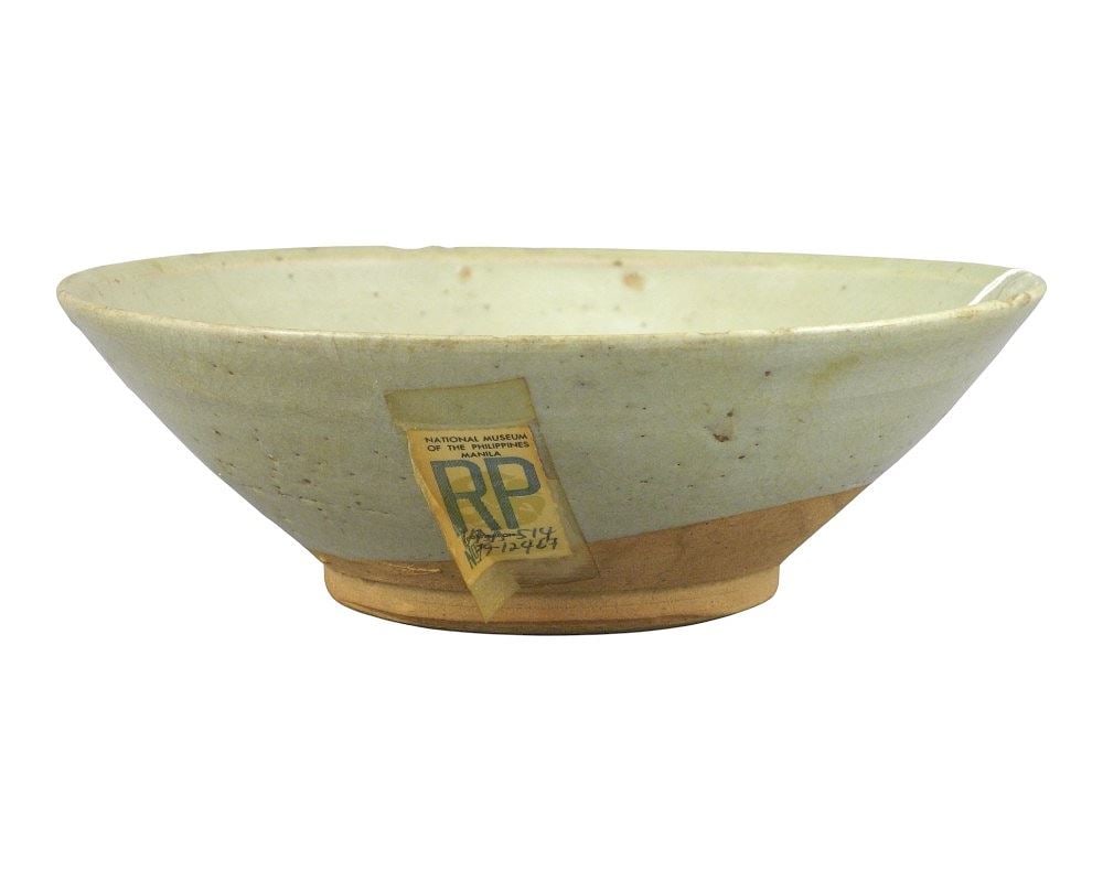 Antique Asian Porcelain Bowl, 7 1/8" Diameter, Acquired in Philippines. (1 of 4)