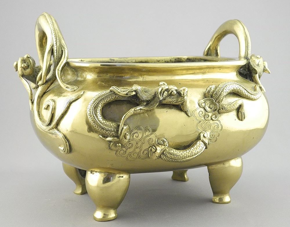 Qing Bronze Censer with Xuande Mark, 7 1/2 x 9 3/4 x 9 1/2", 4323g. (1 of 7)