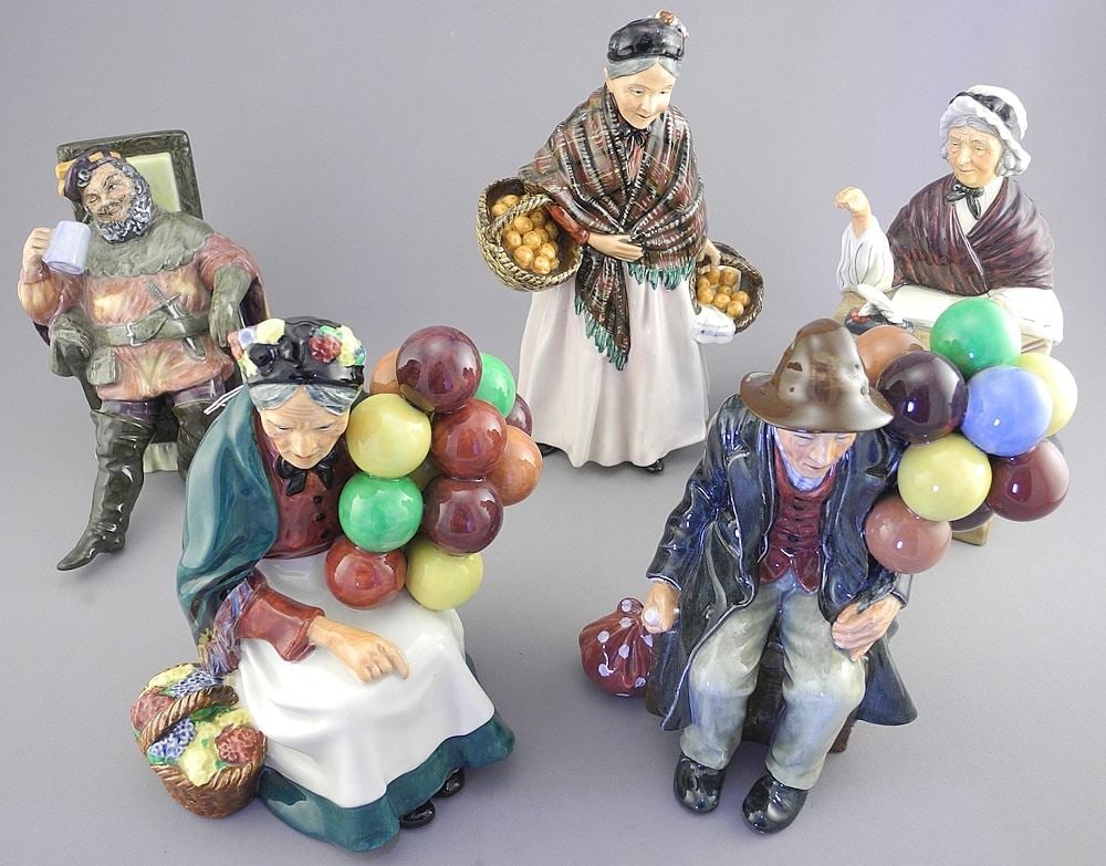 Five Royal Doulton Figurines: HN1315 /1954/1759/2162/2223.: Five Royal Doulton Figurines: HN1315 /1954/1759/2162/2223.