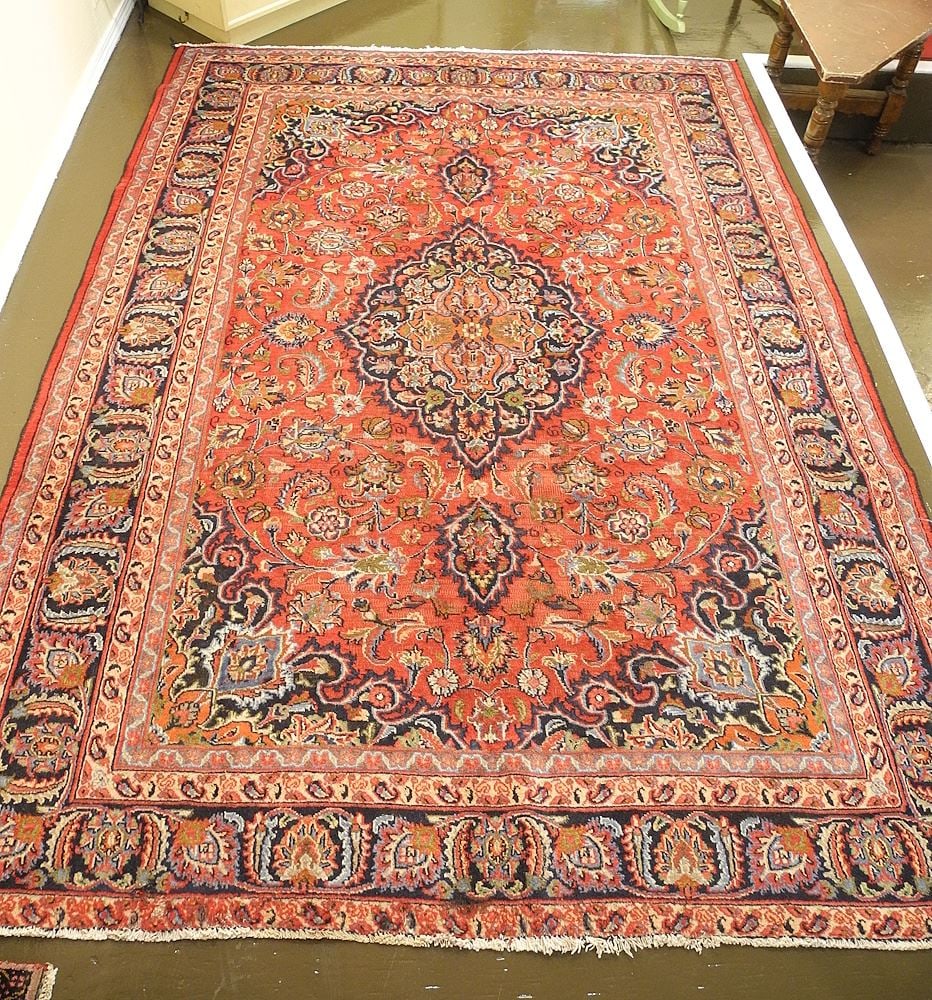 Hand Knotted Hamedan Carpet Approx. 6'8" x 9'7". (1 of 3)