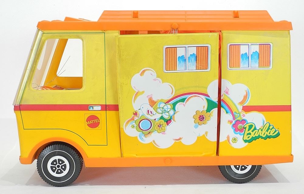 1971 Mattel Barbie Country Camper, 19", with Original Accessories.: 1971 Mattel Barbie Country Camper, 19", with Original Accessories.