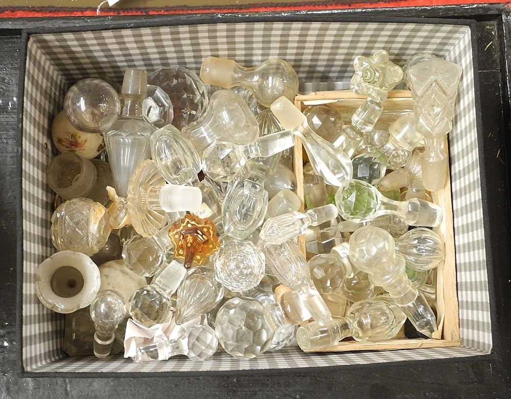 Boxed Dozen of Antique Glass Decanter Stoppers. (1 of 1)