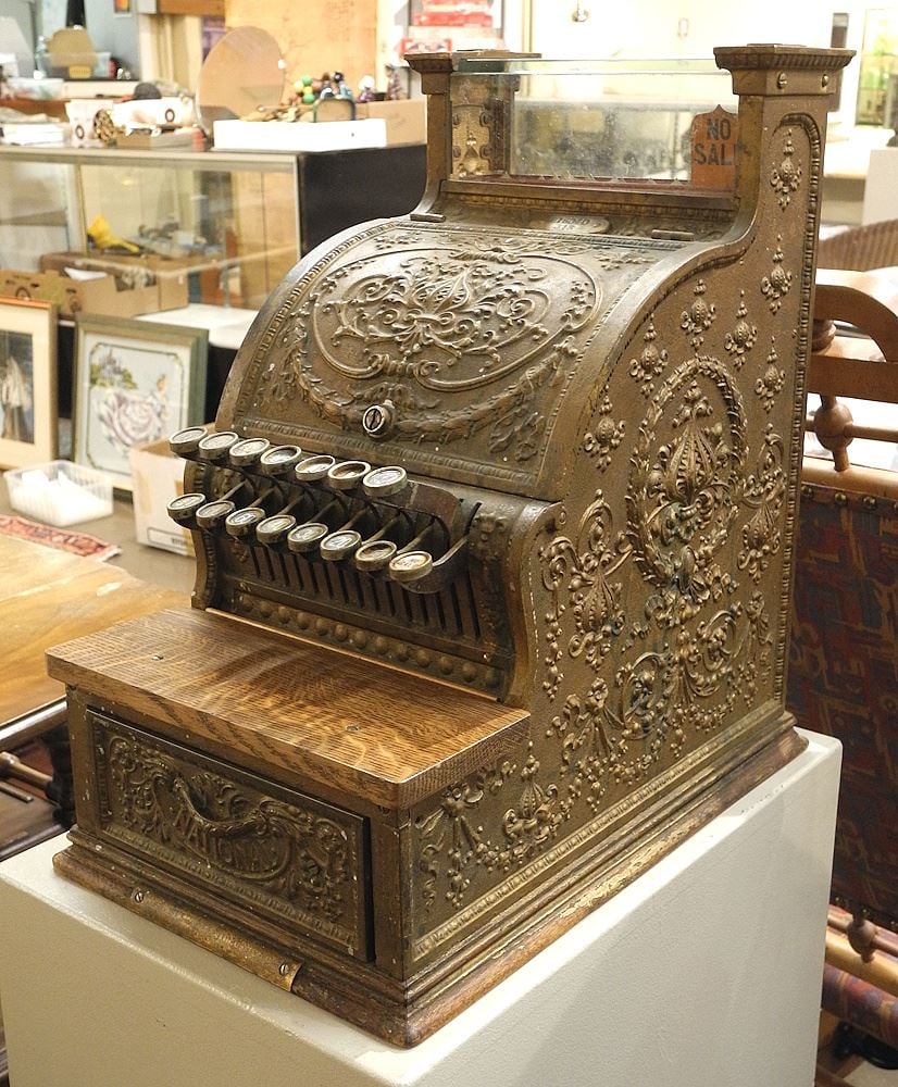 National 313 Cash Register, 17 x 10 1/2 x 16". (1 of 4)