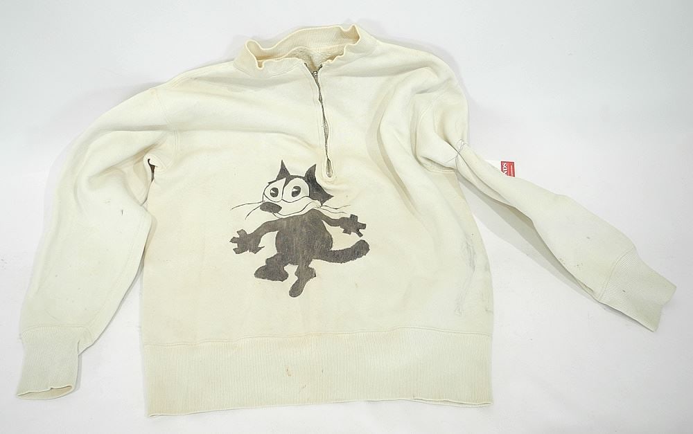 1932 Canadian Olympic Team Autograph Garment.: 1932 Canadian Olympic Team Autograph Garment.