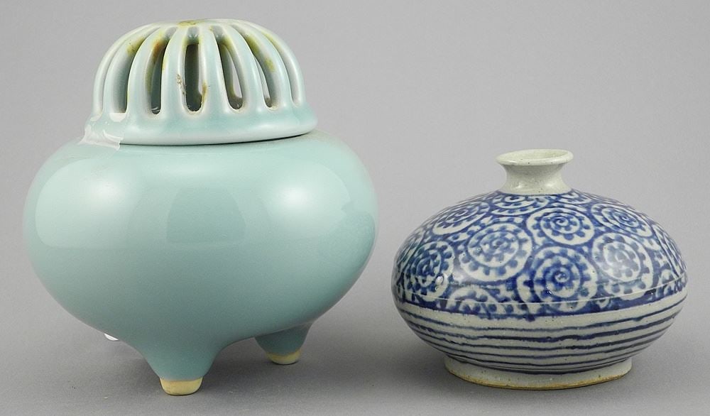 Two Japanese Porcelain Items: Shigaraki Vase (2 7/8"h) & Celadon Censer, 4 3/4"h.: Two Japanese Porcelain Items: Shigaraki Vase (2 7/8"h) & Celadon Censer, 4 3/4"h.