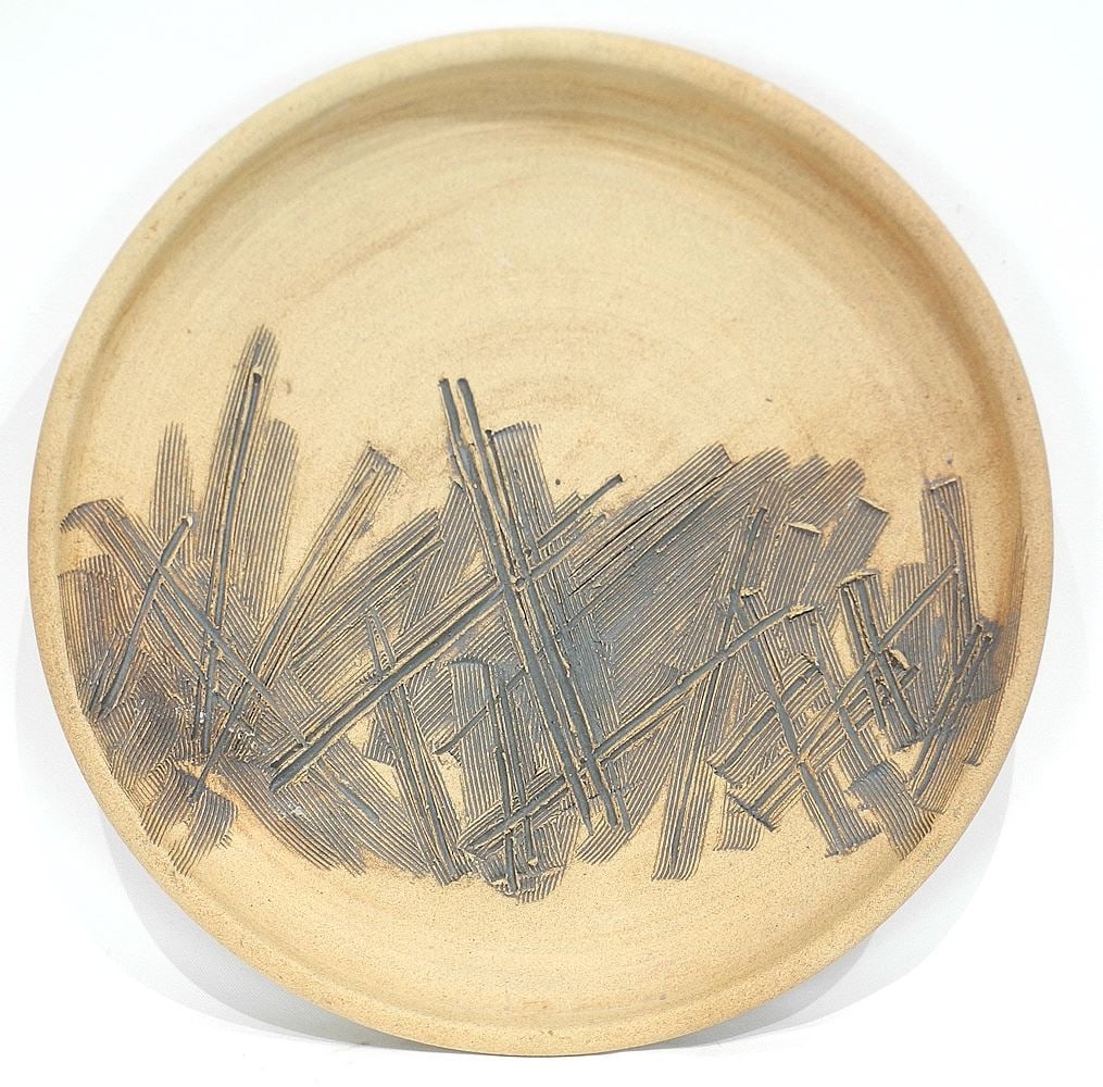 Stoneware Sgraffito Wall Charger signed (Dave) Dobie '81, 16 1/4" Diameter.: Stoneware Sgraffito Wall Charger signed (Dave) Dobie '81, 16 1/4" Diameter.