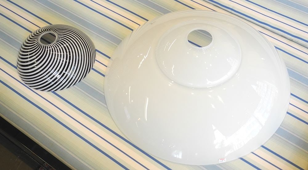Vetri Murano Glass Lampshades, Two Pieces, 10 3/4 & 24" Diameter. (1 of 3)