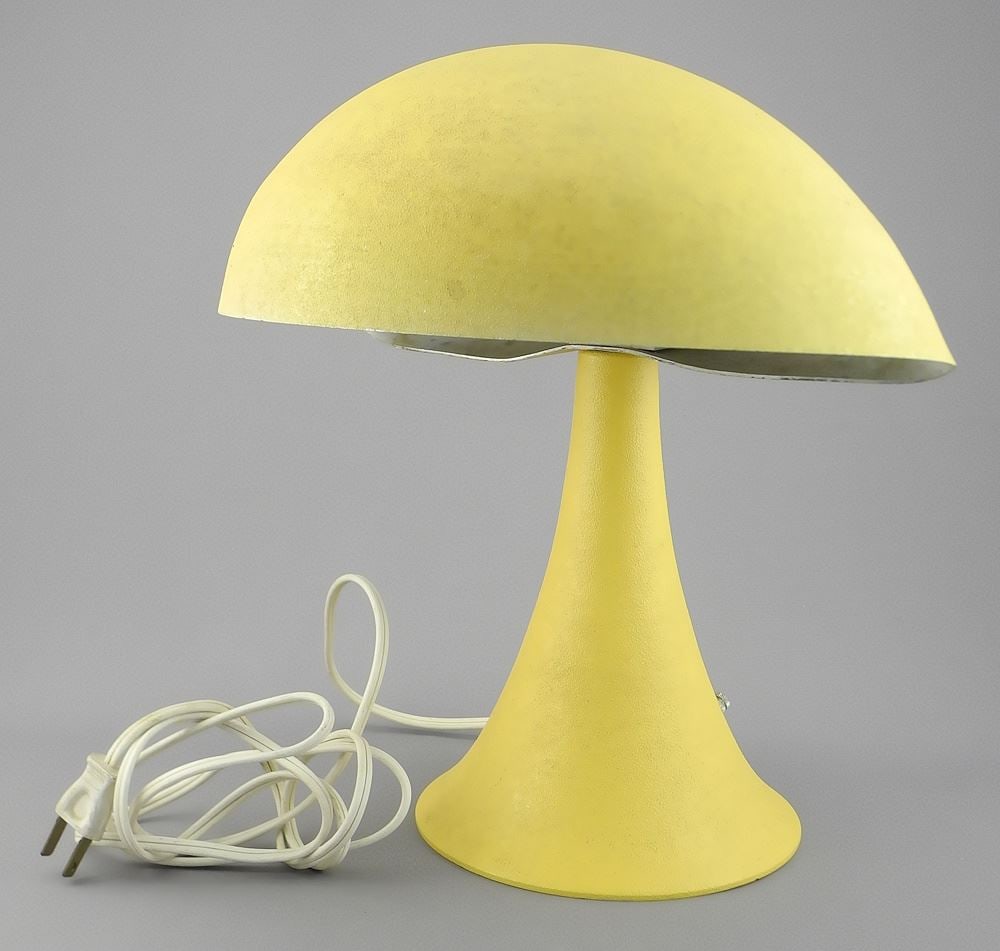 Mid-Century Yellow Enameled Metal Table Lamp, 11 1/4"h. (1 of 4)