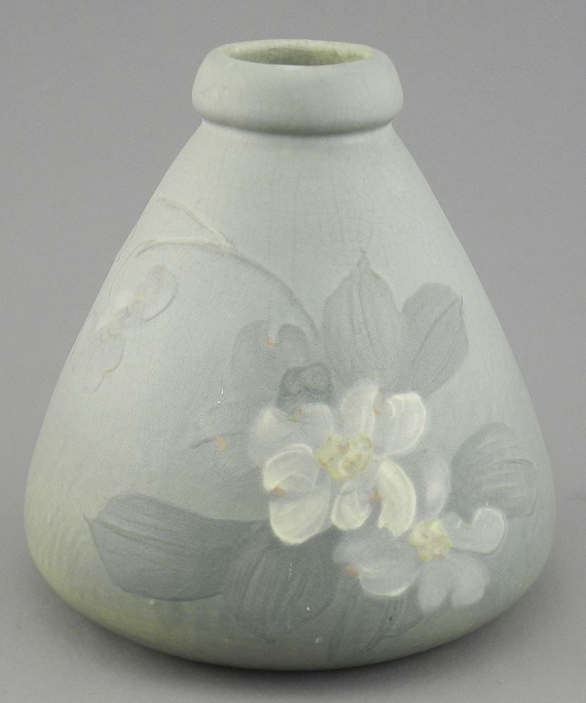 Weller Eocean Ware Vase, 6 1/8"h (crazing noted).: Weller Eocean Ware Vase, 6 1/8"h (crazing noted).