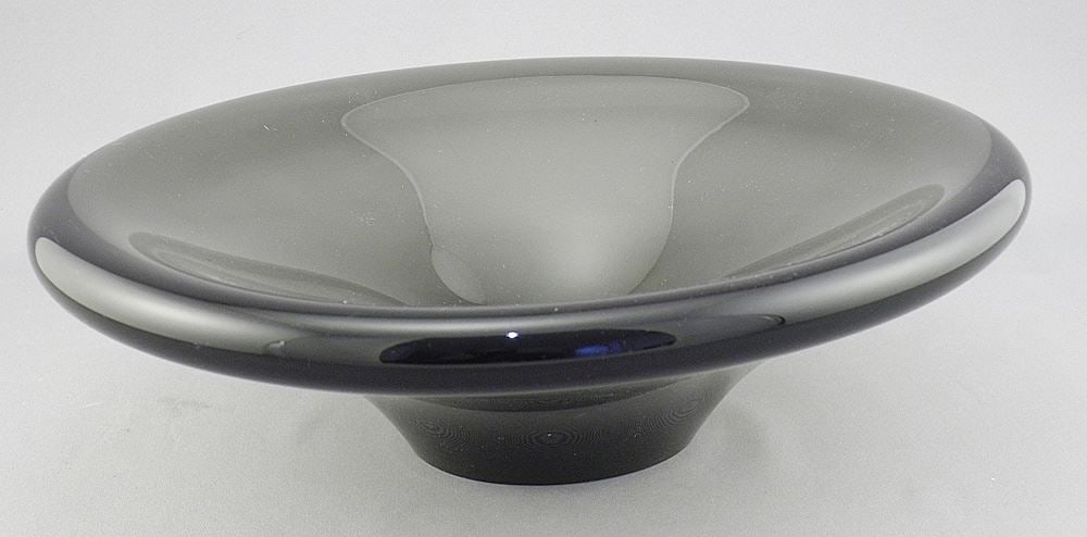 Orrefors Glass Bowl signed E. (Ernest) Gordon SH 373, 10 1/4"L.: Orrefors Glass Bowl signed E. (Ernest) Gordon SH 373, 10 1/4"L.