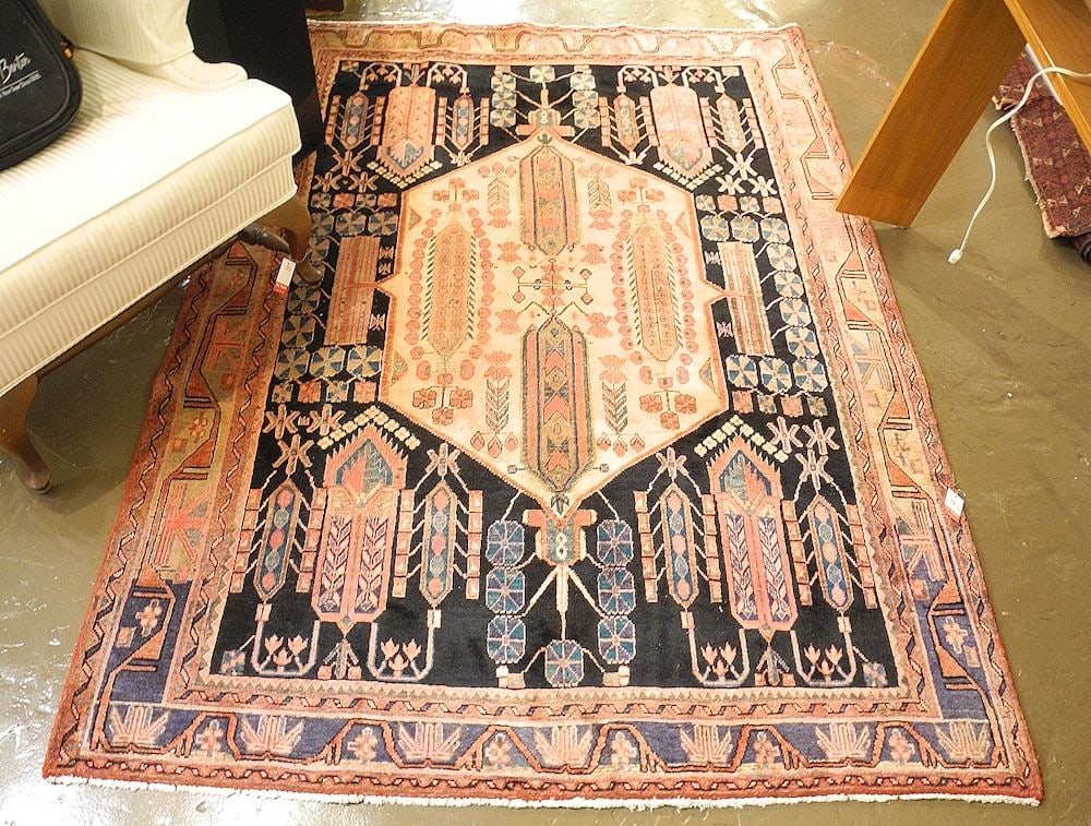 Hand Knotted Sirjan Carpet Approximately 5'2" x 7'6" (wear & colour saturation migratio (1 of 4)
