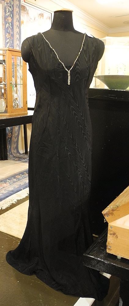 1920's Art Deco Dress with Original Dress Clips.: 1920's Art Deco Dress with Original Dress Clips.