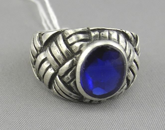 Sterling (marked ster) Silver Ring with Blue Glass Feature, Size 7 3/4, 7.0g. (1 of 3)